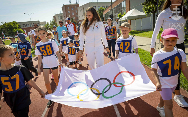 Slávnostné otvorenie Olympijského dňa pre deti s rakovinou na FTVŠ v Bratislave.